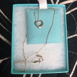 Tiffany & Co. Open Heart Silver Necklace 🎊NWT